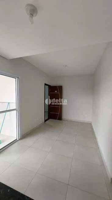 Foto 1 de Apartamento com 2 Quartos à venda, 49m² em Laranjeiras, Uberlândia