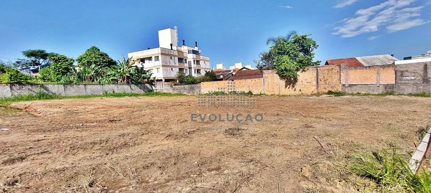 Foto 1 de Lote/Terreno à venda, 1000m² em São Sebastião, Palhoça