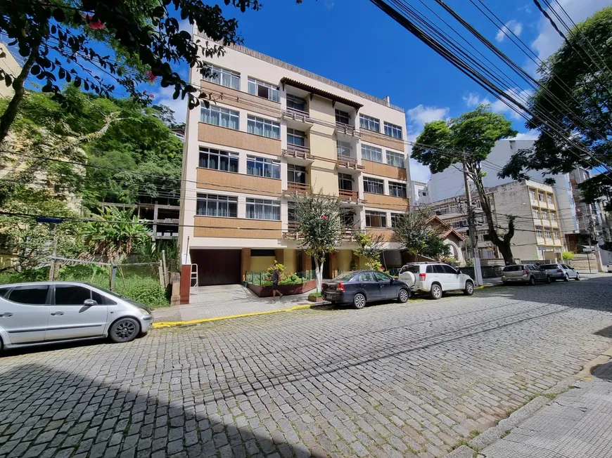 Foto 1 de Apartamento com 3 Quartos à venda, 80m² em Centro, Nova Friburgo