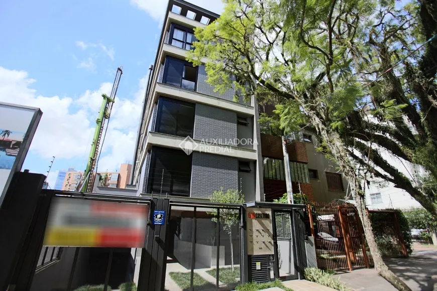 Foto 1 de Apartamento com 2 Quartos à venda, 64m² em Moinhos de Vento, Porto Alegre