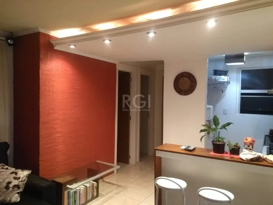 Foto 1 de Apartamento com 2 Quartos à venda, 37m² em Mário Quintana, Porto Alegre