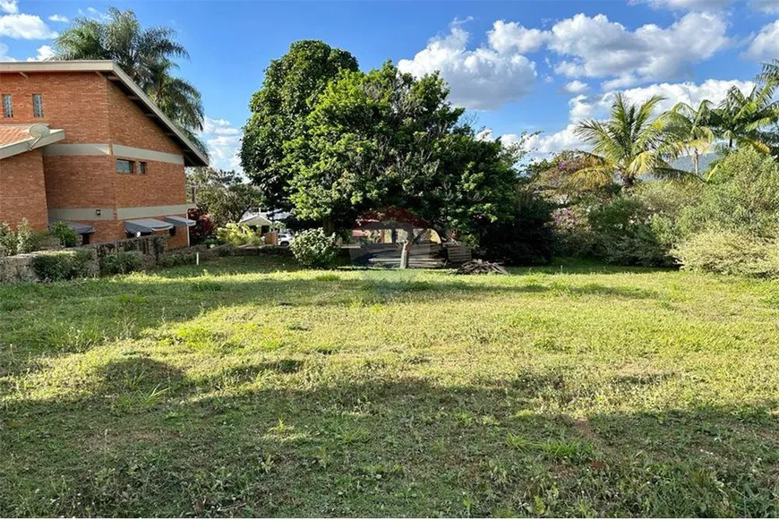 Foto 1 de Lote/Terreno à venda, 1000m² em , Cabreúva