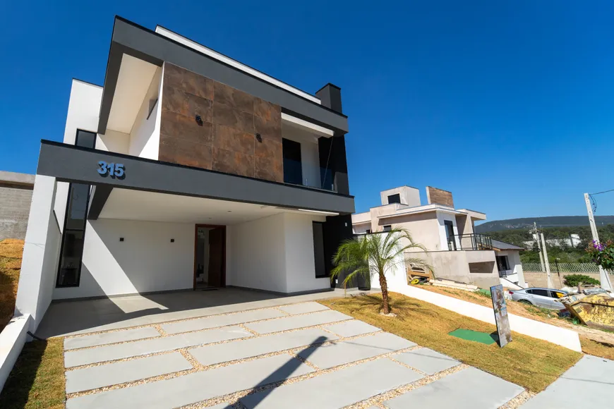 Foto 1 de Casa de Condomínio com 3 Quartos à venda, 215m² em Loteamento Reserva Ermida, Jundiaí