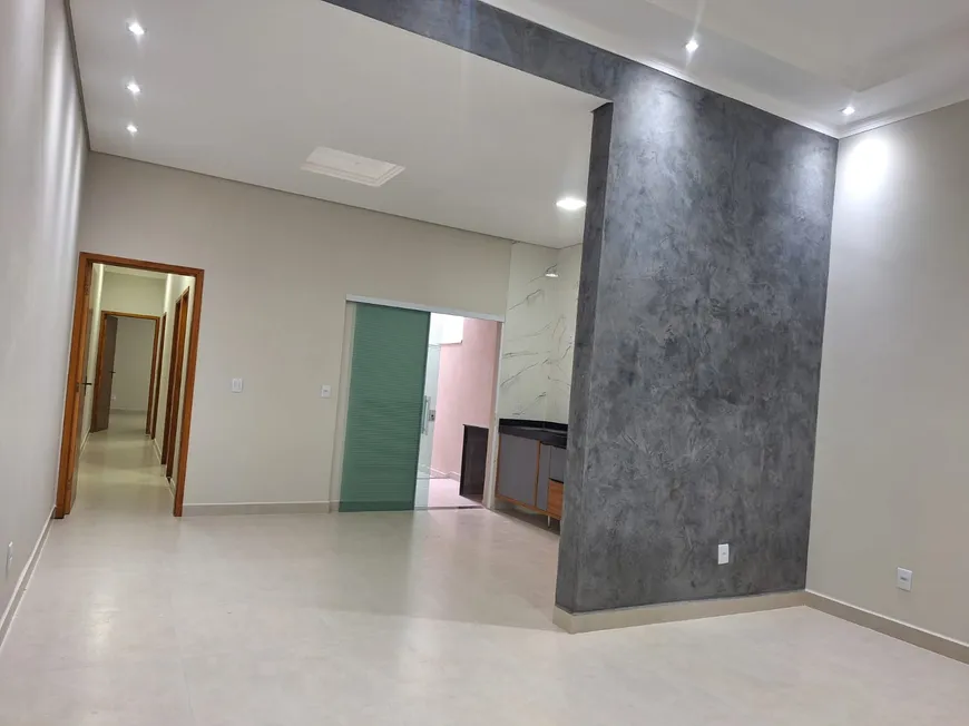 Foto 1 de Casa com 3 Quartos à venda, 105m² em Vila Castelo Branco, Indaiatuba