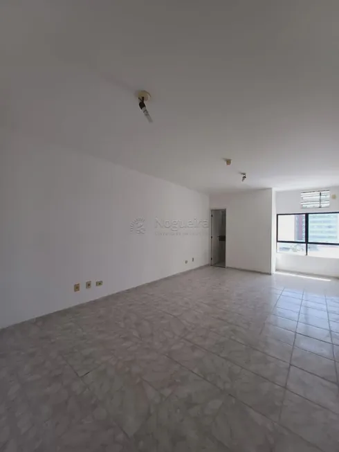 Foto 1 de Sala Comercial para alugar, 29m² em Pina, Recife