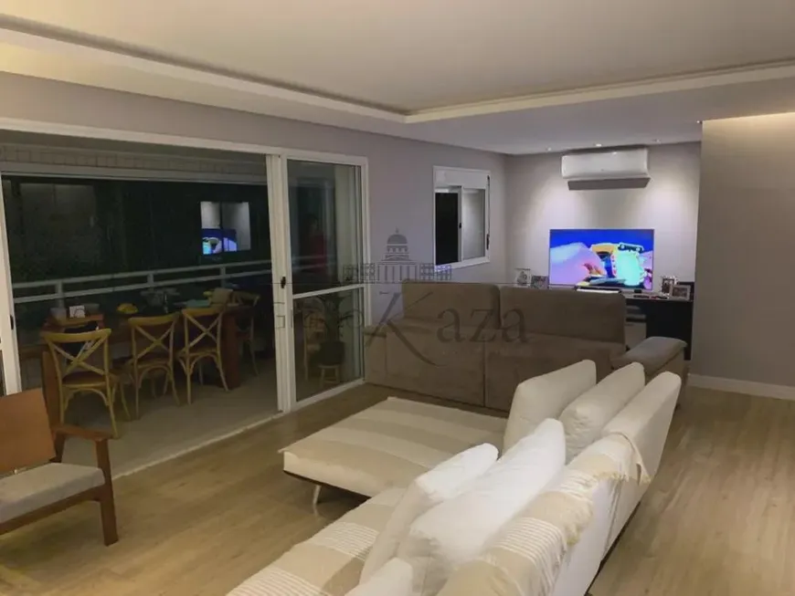 Foto 1 de Apartamento com 3 Quartos à venda, 147m² em Vila Adyana, São José dos Campos