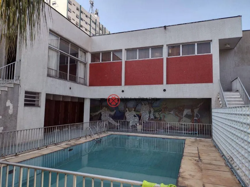 Foto 1 de Casa com 8 Quartos para venda ou aluguel, 710m² em Parque São Jorge, São Paulo