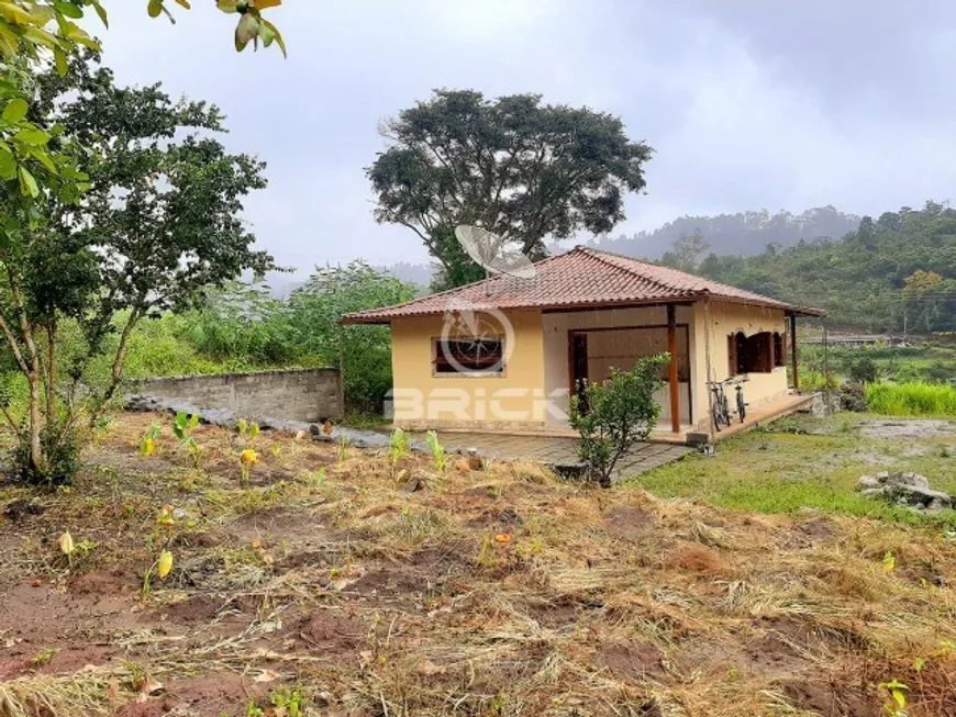 Foto 1 de Casa com 2 Quartos à venda, 100m² em Parque Boa União, Teresópolis