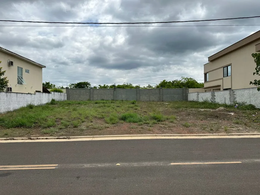 Foto 1 de Lote/Terreno com 1 Quarto à venda, 3000m² em Uruguai, Teresina