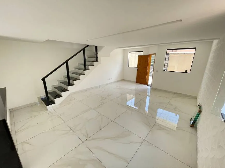 Foto 1 de Casa com 3 Quartos à venda, 126m² em Parque Leblon, Belo Horizonte