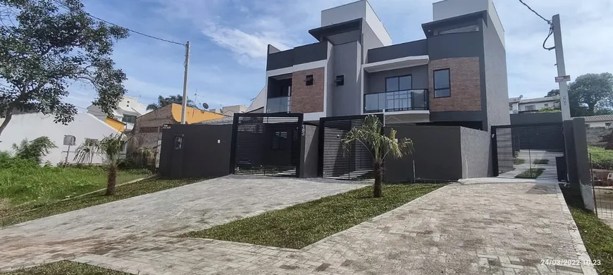 Foto 1 de Casa com 3 Quartos à venda, 126m² em Uberaba, Curitiba