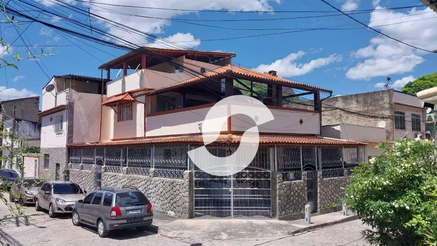 Foto 1 de Casa com 4 Quartos à venda, 233m² em Venda da Cruz, Niterói