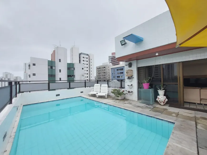Foto 1 de Cobertura com 4 Quartos à venda, 340m² em Madalena, Recife