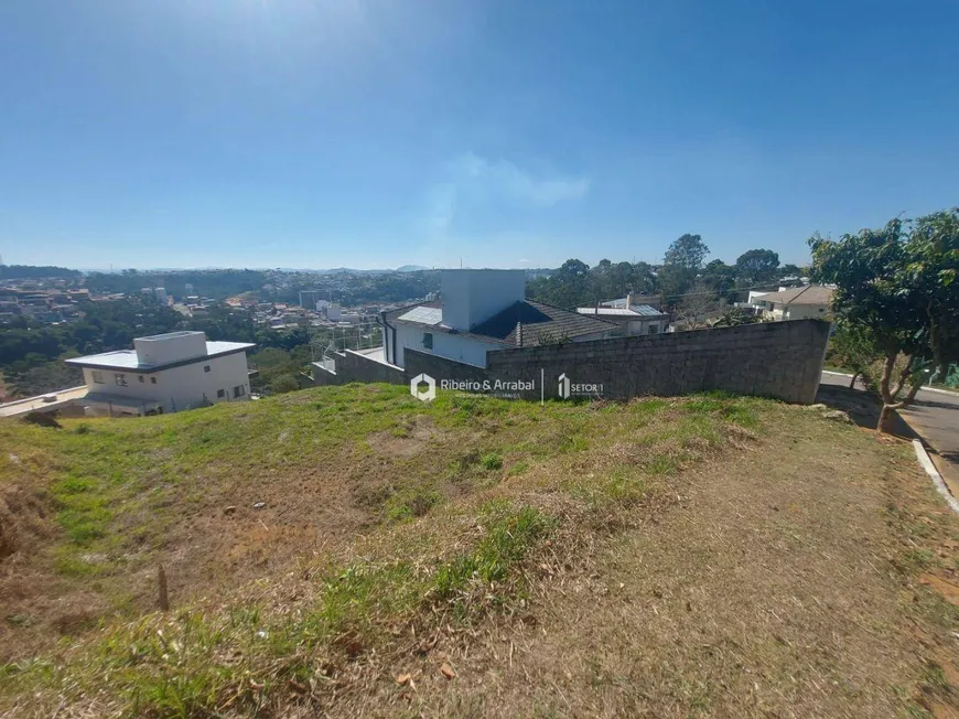 Foto 1 de Lote/Terreno à venda, 560m² em Aeroporto, Juiz de Fora