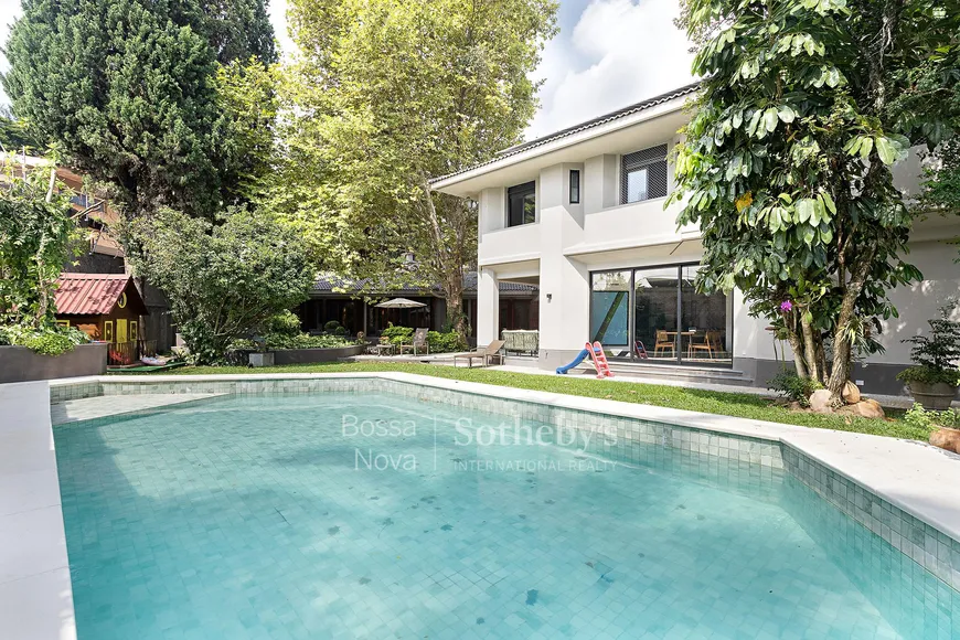 Foto 1 de Casa com 4 Quartos à venda, 625m² em Alto de Pinheiros, São Paulo