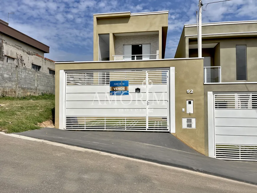 Foto 1 de Casa de Condomínio com 3 Quartos à venda, 145m² em Chácara Jaguari Fazendinha, Santana de Parnaíba
