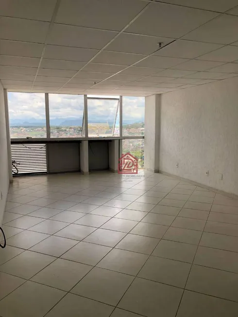 Foto 1 de Sala Comercial à venda, 29m² em Imbetiba, Macaé