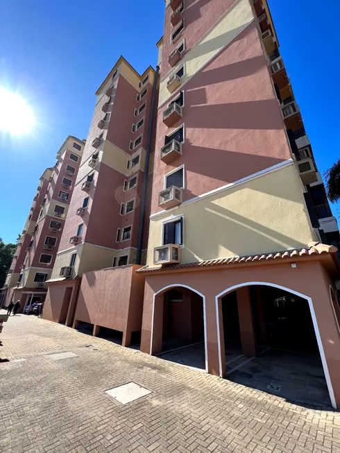 Foto 1 de Apartamento com 3 Quartos à venda, 78m² em Teresópolis, Porto Alegre