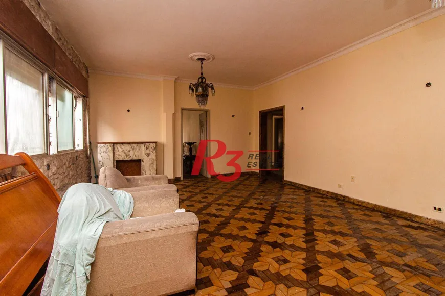 Foto 1 de Apartamento com 6 Quartos à venda, 200m² em Boqueirão, Santos