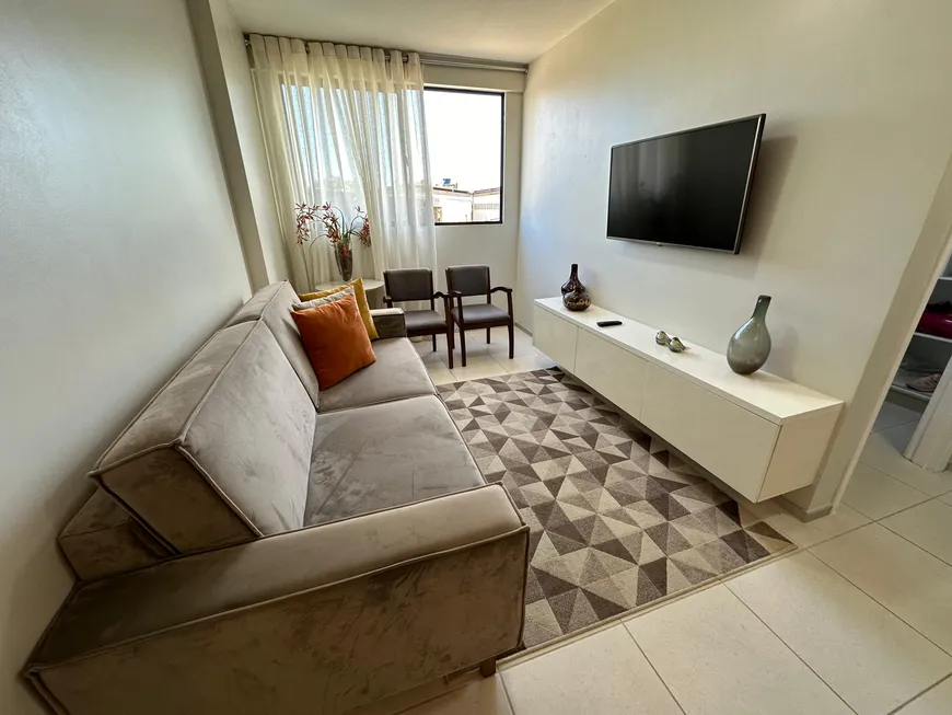Foto 1 de Apartamento com 2 Quartos à venda, 52m² em Barro Duro, Maceió