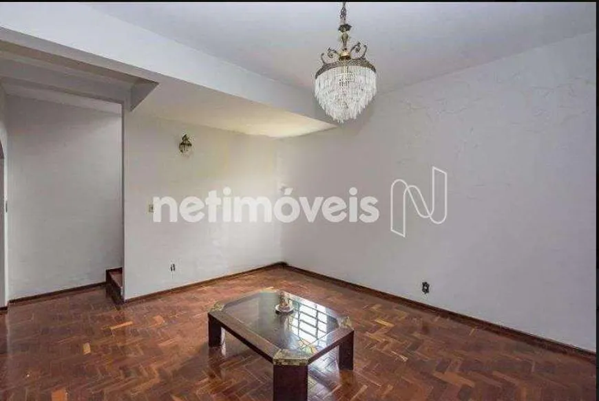 Foto 1 de Casa com 4 Quartos à venda, 208m² em Bonfim, Belo Horizonte
