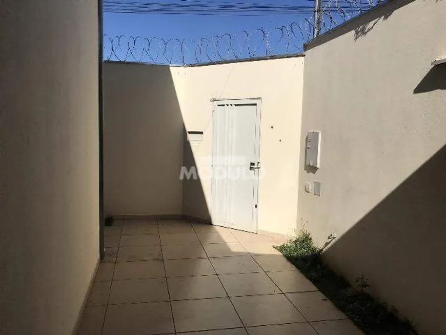 Foto 1 de Casa com 3 Quartos à venda, 150m² em Jardim Patrícia, Uberlândia