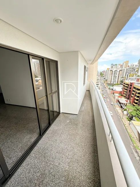 Foto 1 de Apartamento com 3 Quartos para alugar, 105m² em Jardim Renascença, São Luís