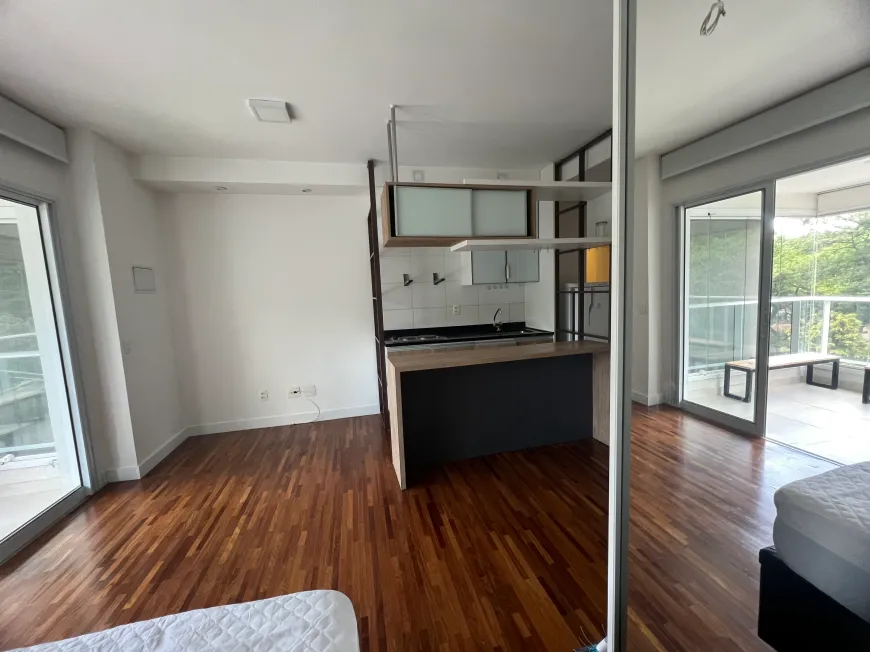 Foto 1 de Apartamento com 1 Quarto para alugar, 43m² em Consolação, São Paulo