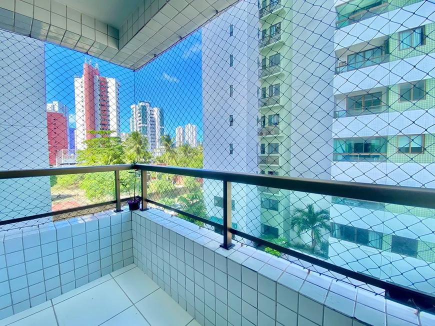 Foto 1 de Apartamento com 3 Quartos à venda, 67m² em Candeias, Jaboatão dos Guararapes