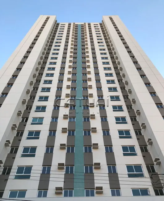 Foto 1 de Apartamento com 3 Quartos à venda, 67m² em Centro, Londrina