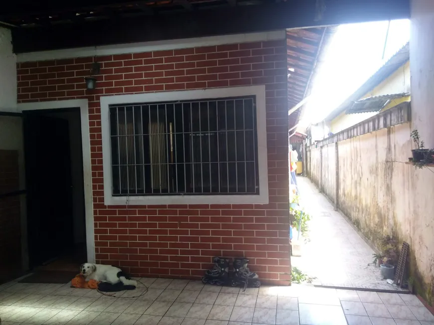 Foto 1 de Casa com 3 Quartos à venda, 66m² em Balneário Gaivota, Itanhaém