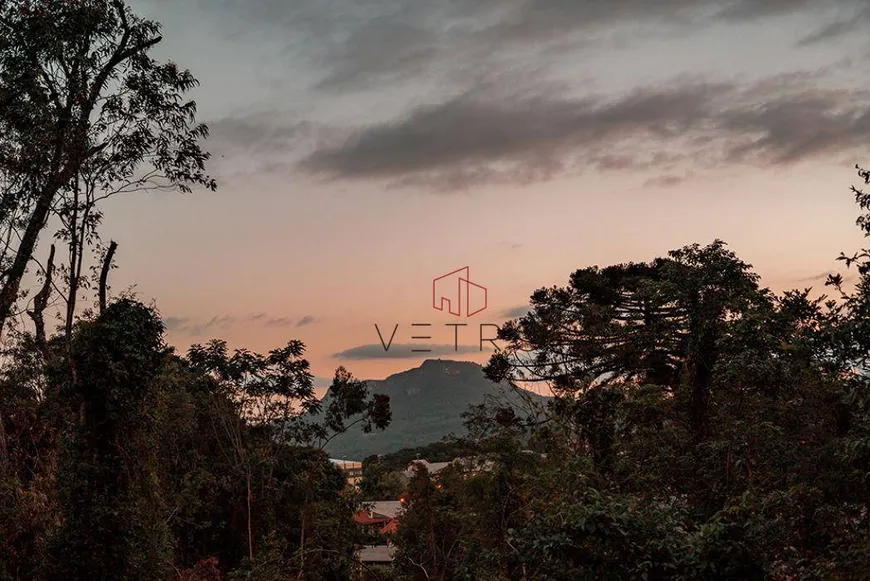 Foto 1 de Lote/Terreno à venda, 484m² em Varzea Grande, Gramado