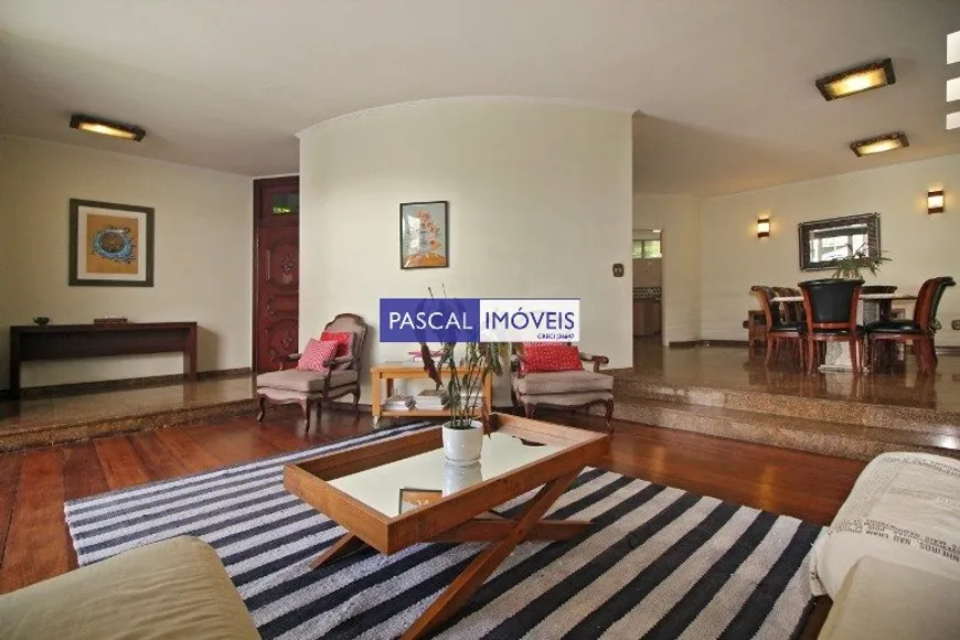 Foto 1 de Casa com 4 Quartos à venda, 375m² em Brooklin, São Paulo