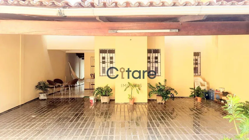 Foto 1 de Casa com 4 Quartos à venda, 130m² em Cambeba, Fortaleza