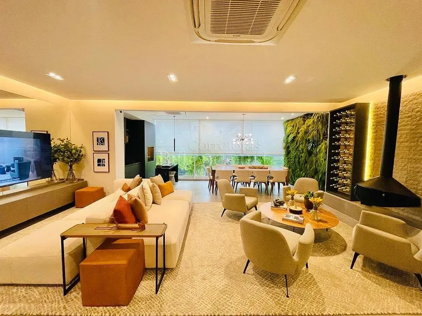 Foto 1 de Apartamento com 4 Quartos à venda, 159m² em América, Joinville