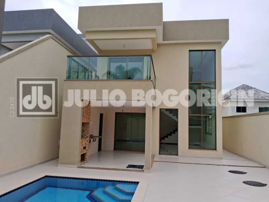 Foto 1 de Casa de Condomínio com 4 Quartos à venda, 252m² em Barra da Tijuca, Rio de Janeiro