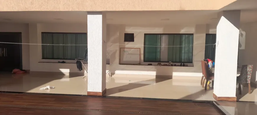 Foto 1 de Casa com 4 Quartos à venda, 318m² em Setor Habitacional Vicente Pires, Brasília