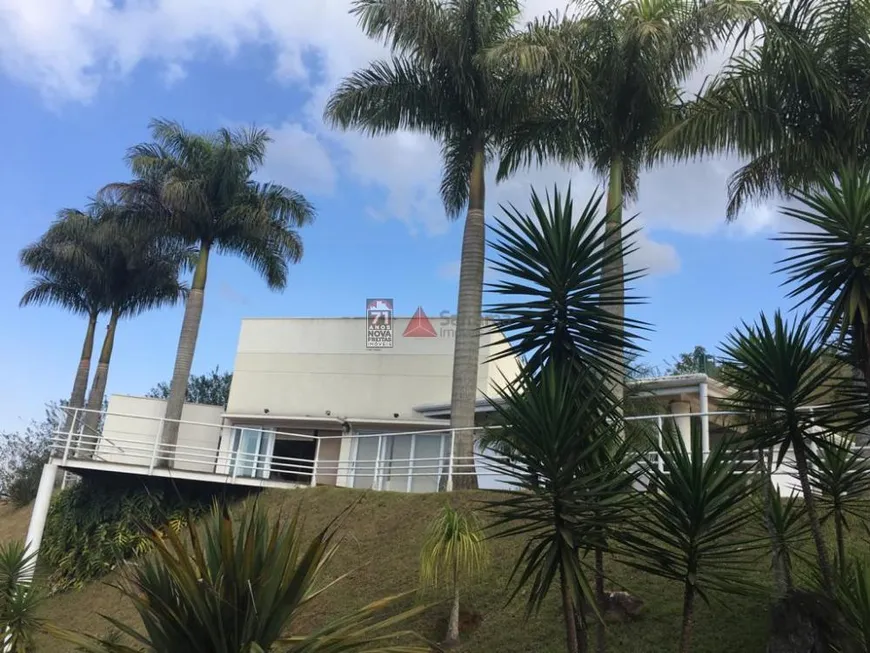 Foto 1 de Fazenda/Sítio com 2 Quartos à venda, 550m² em Paraíso de Igaratá, Igaratá