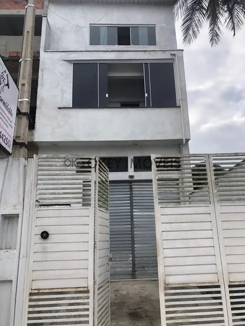 Foto 1 de Sobrado com 3 Quartos à venda, 267m² em Pereque Mirim, Caraguatatuba