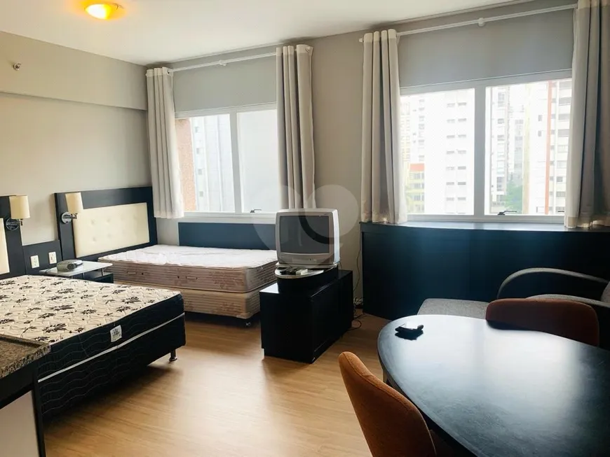 Foto 1 de Apartamento com 1 Quarto à venda, 40m² em Bela Vista, São Paulo