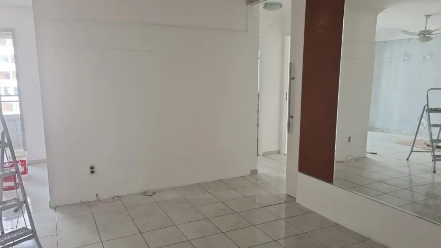 Foto 1 de Apartamento com 3 Quartos à venda, 87m² em Casa Amarela, Recife