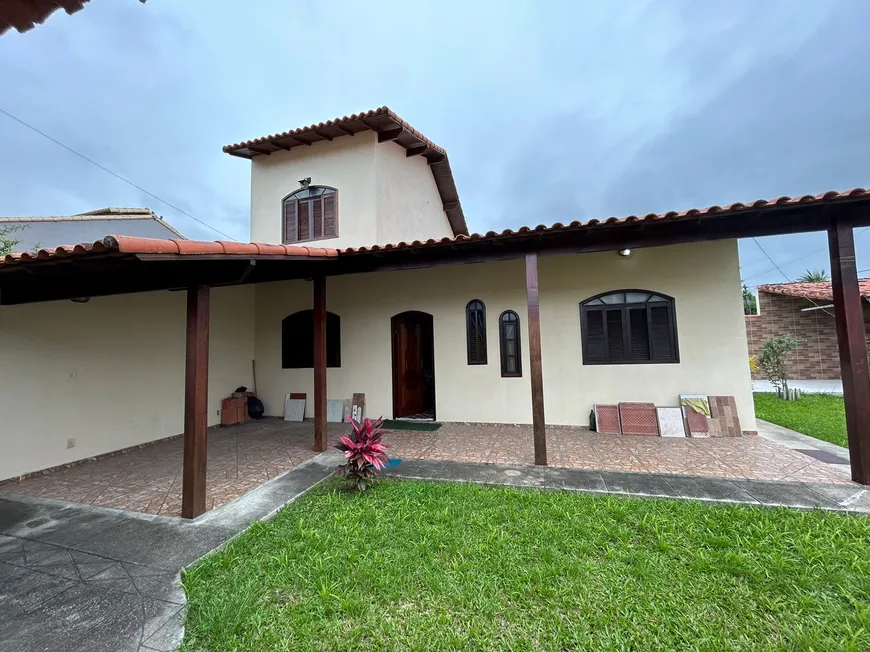 Foto 1 de Casa com 2 Quartos à venda, 129m² em Parque Nanci, Maricá