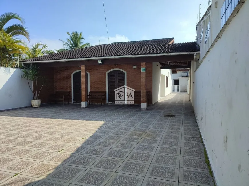 Foto 1 de Casa com 3 Quartos à venda, 225m² em Cibratel II, Itanhaém