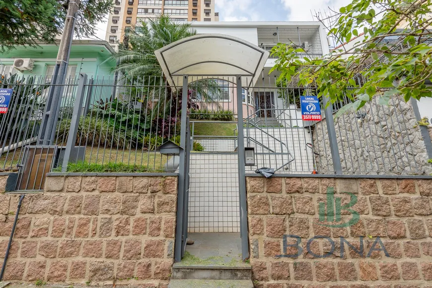 Foto 1 de Casa com 5 Quartos para alugar, 300m² em Petrópolis, Porto Alegre