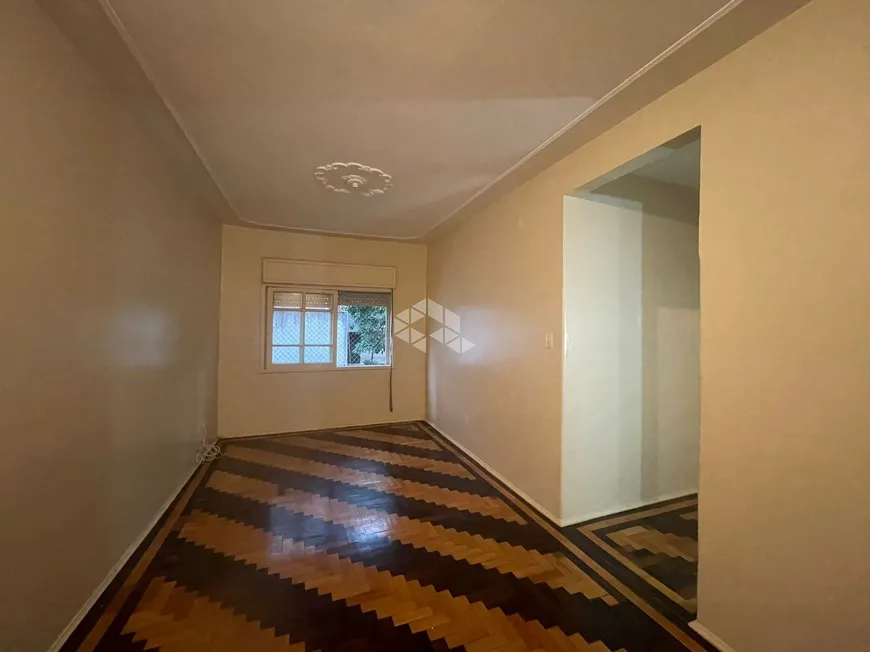 Foto 1 de Apartamento com 3 Quartos à venda, 76m² em Petrópolis, Porto Alegre