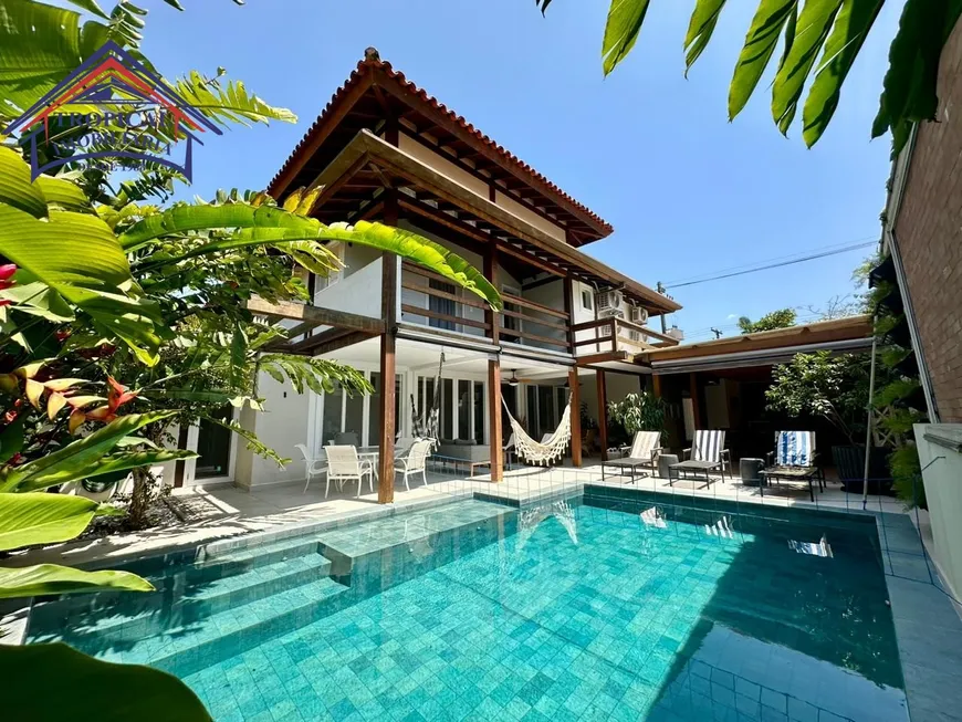 Foto 1 de Casa de Condomínio com 6 Quartos à venda, 450m² em Camburi, São Sebastião
