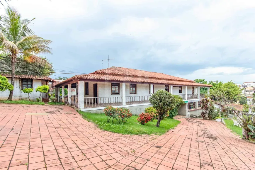 Foto 1 de Casa com 5 Quartos à venda, 752m² em Santa Amélia, Belo Horizonte