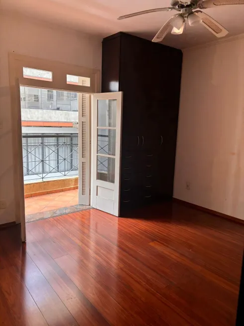 Foto 1 de Apartamento com 3 Quartos à venda, 125m² em Cerqueira César, São Paulo