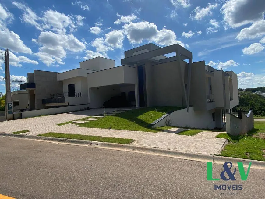Foto 1 de Casa de Condomínio com 3 Quartos à venda, 365m² em Arataba, Louveira