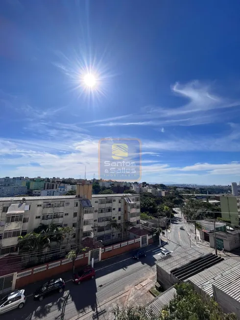 Foto 1 de Apartamento com 2 Quartos à venda, 57m² em Conjunto Residencial José Bonifácio, São Paulo